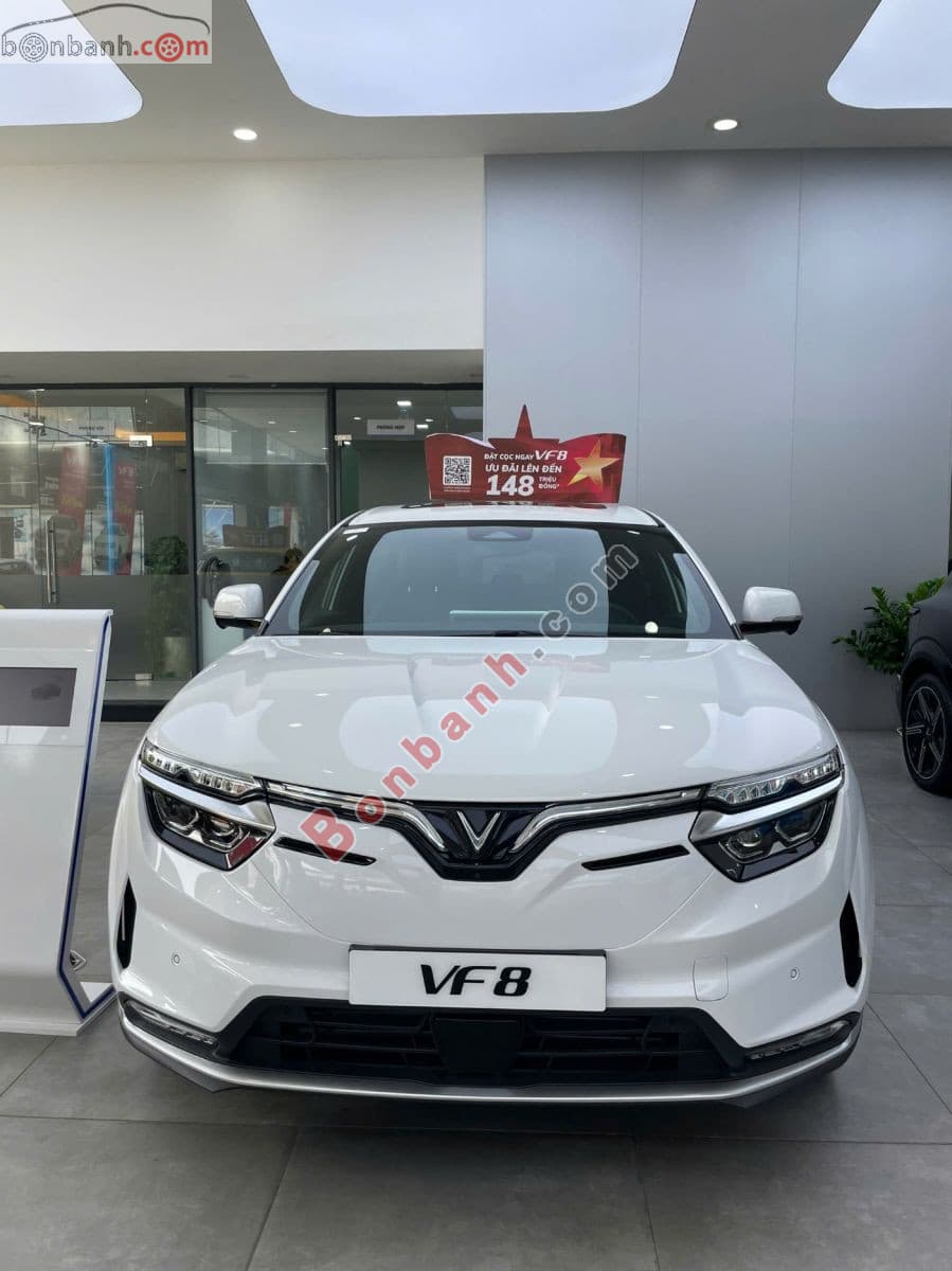 2025 VinFast VF8 Plus AWD