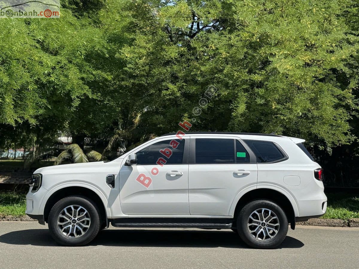 2025 Ford Everest Ambiente 2.0L 4x2 AT