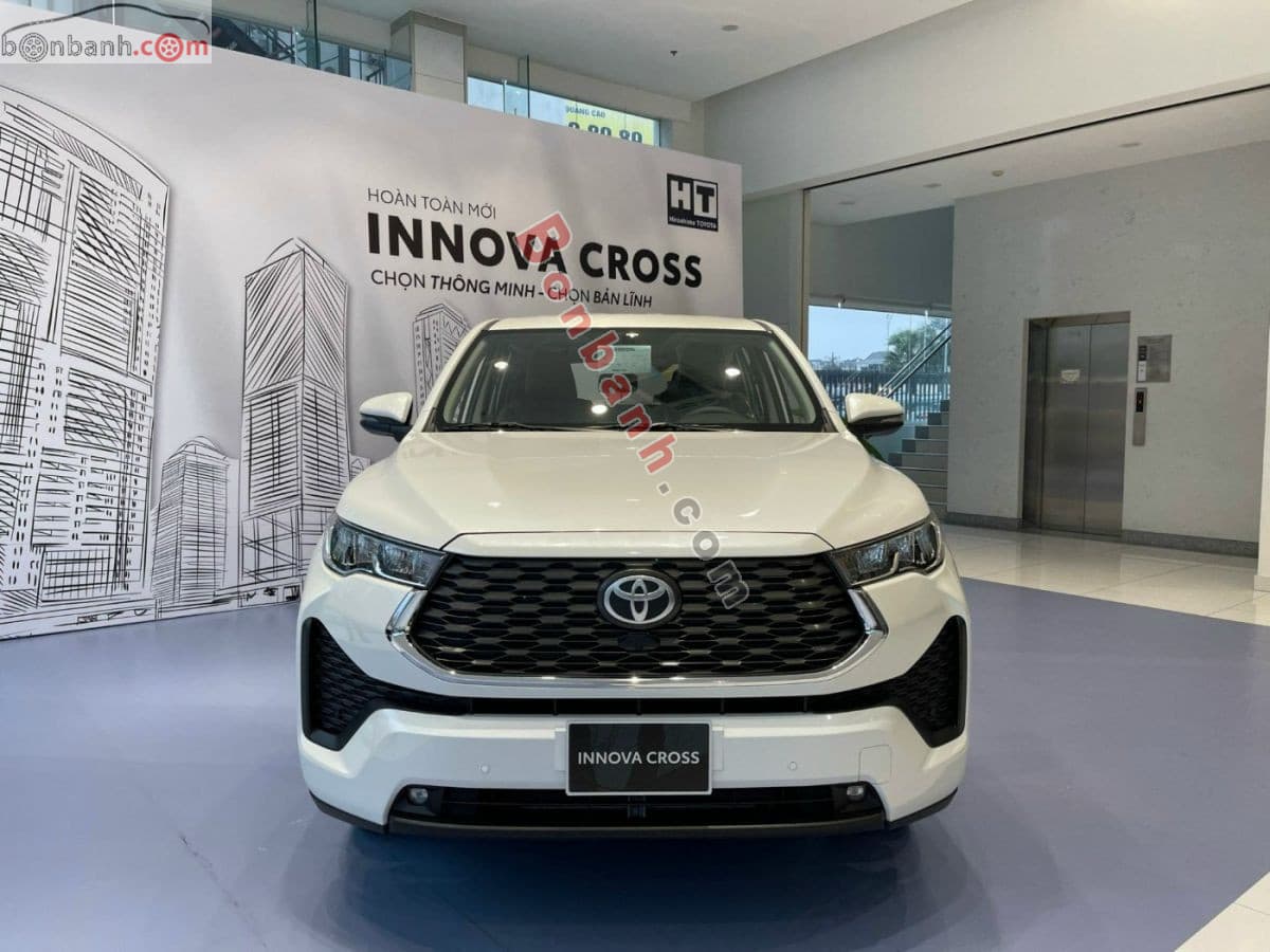 2026 Toyota Innova Cross 2.0V CVT