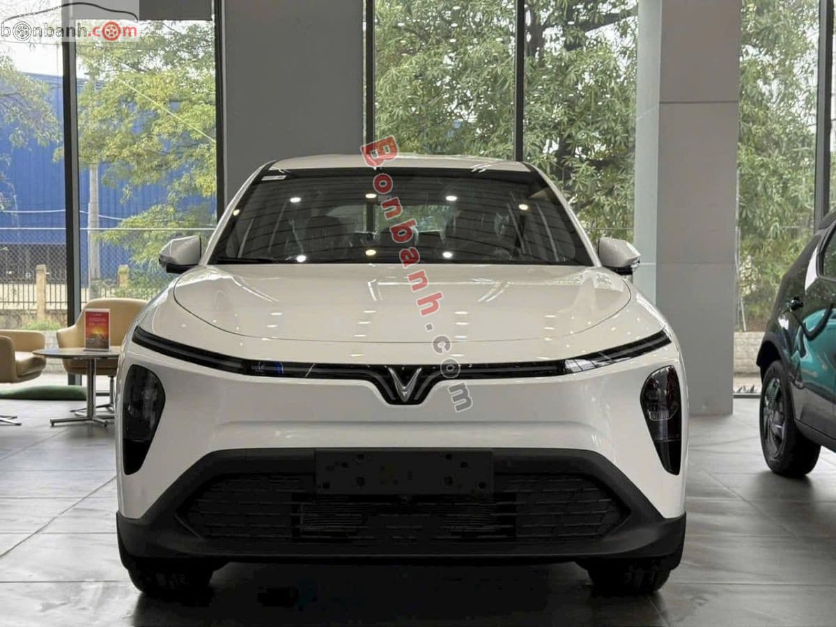 2026 VinFast VF MPV 7 AT
