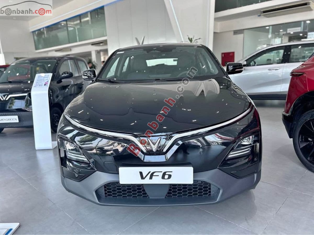 2026 VinFast VF6 Eco