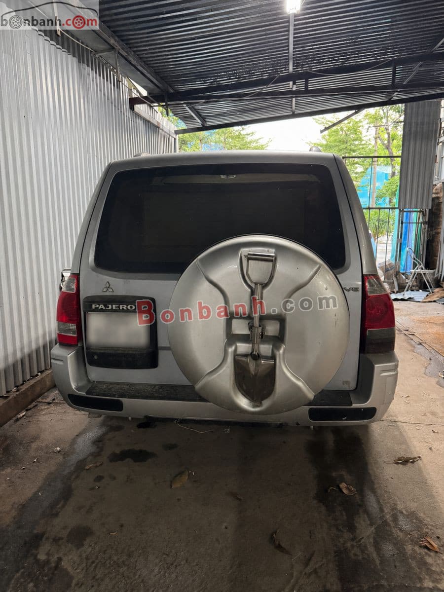 2004 Mitsubishi Pajero 3.0