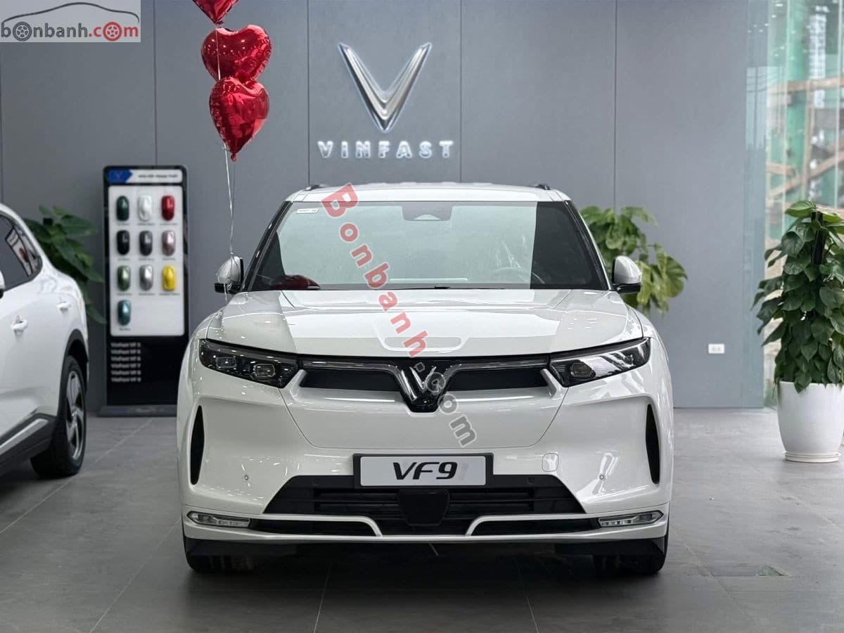 2026 VinFast VF9 Plus 7S