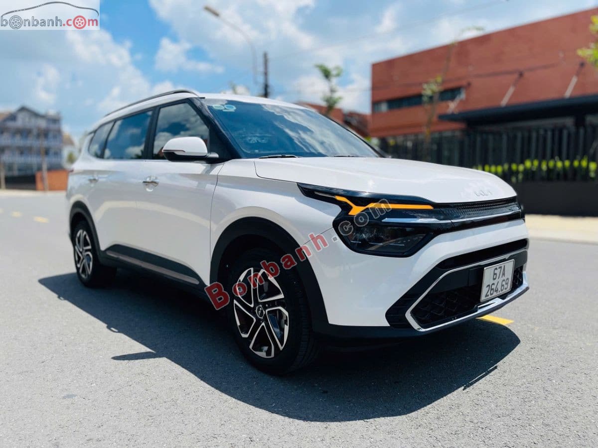 2023 Kia Carens 1.5G Luxury
