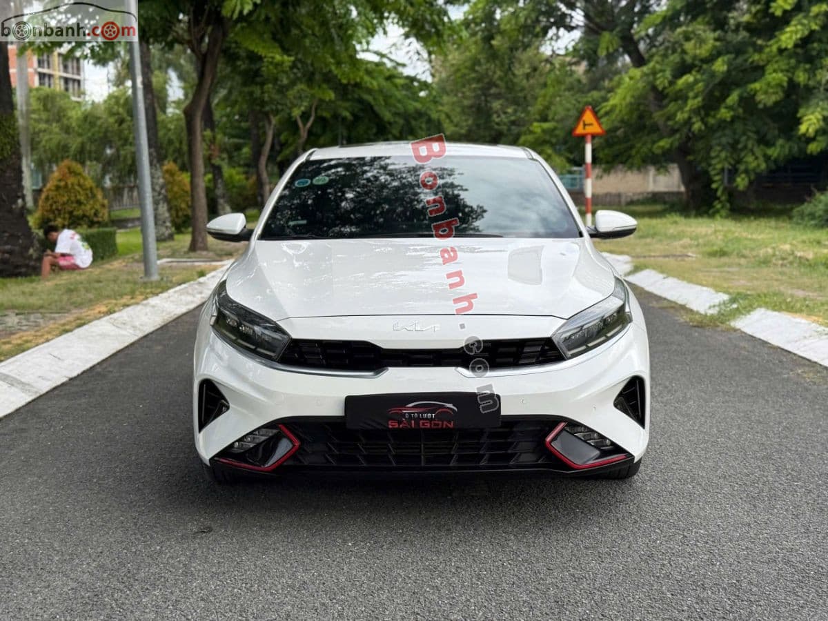 2022 Kia K3 Premium 2.0 AT