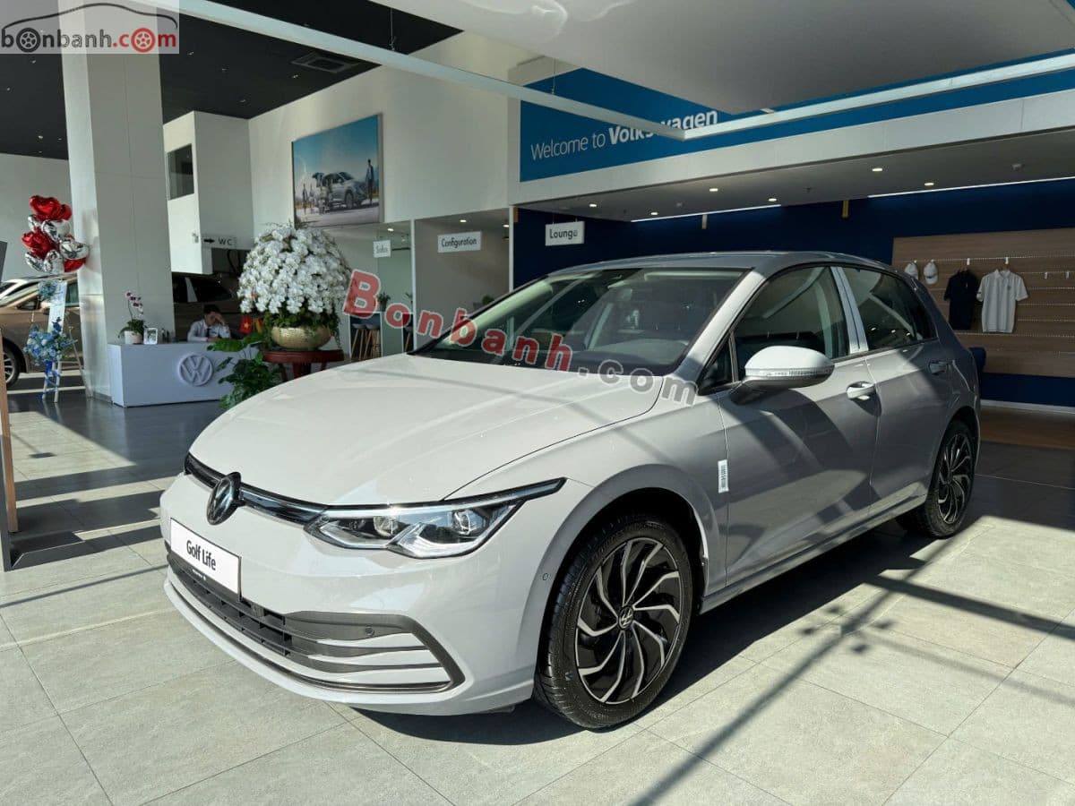 2025 Volkswagen Golf 1.5 eTSI Life