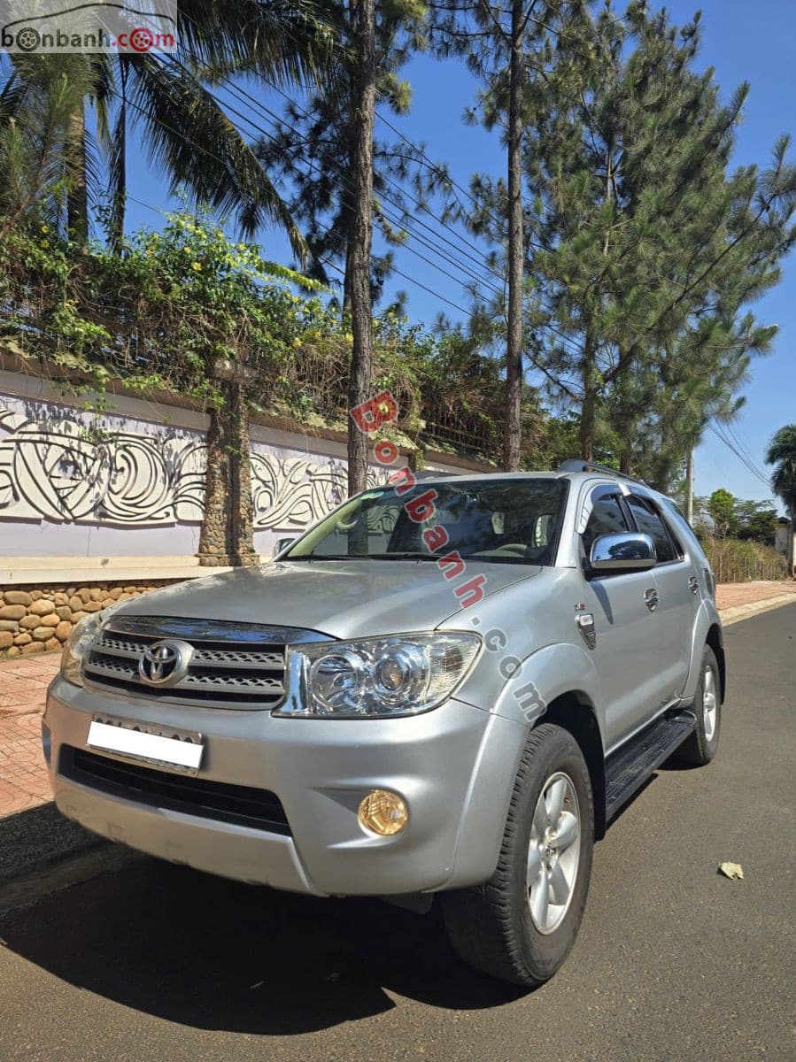 2011 Toyota Fortuner 2.5G