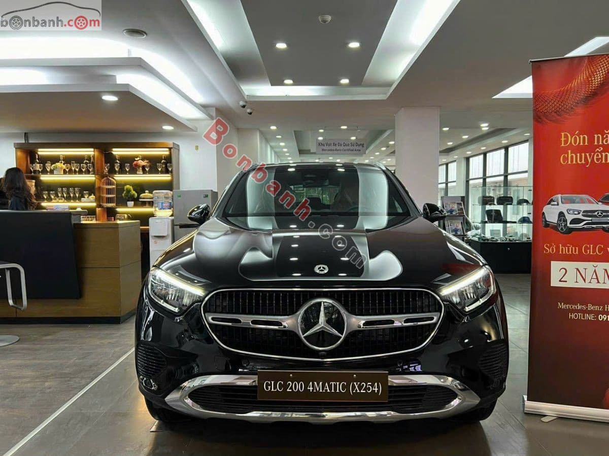 2025 Mercedes-Benz GLC 200 4Matic