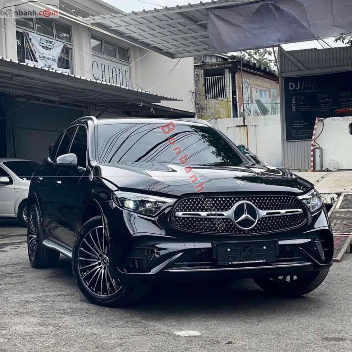 2026 Mercedes-Benz GLC 300 4Matic