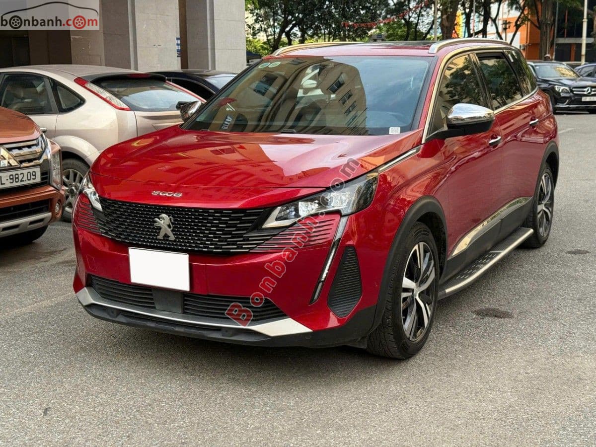 2023 Peugeot 5008 Premium