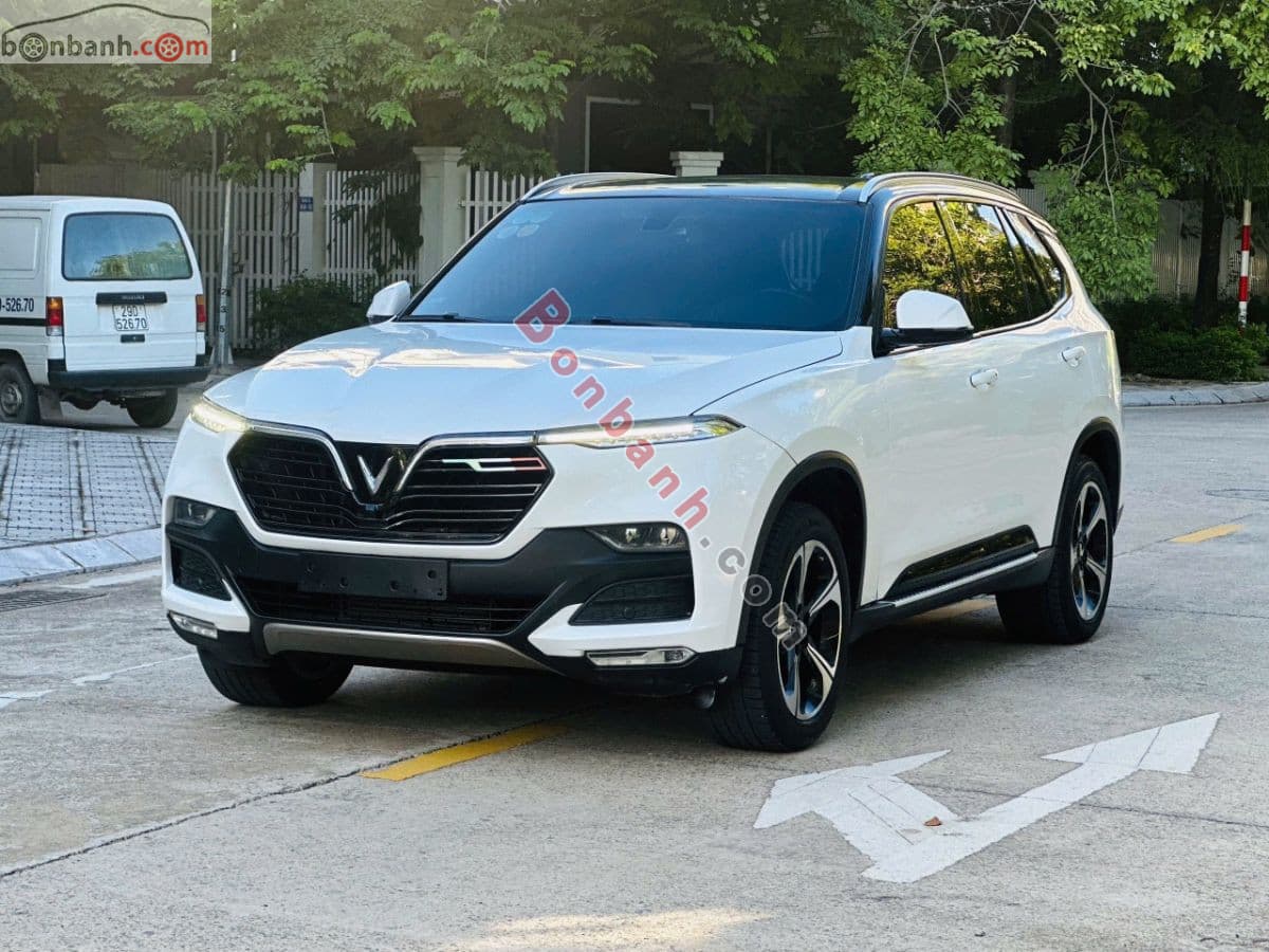 2021 VinFast Lux SA 2.0 Base 2.0 AT
