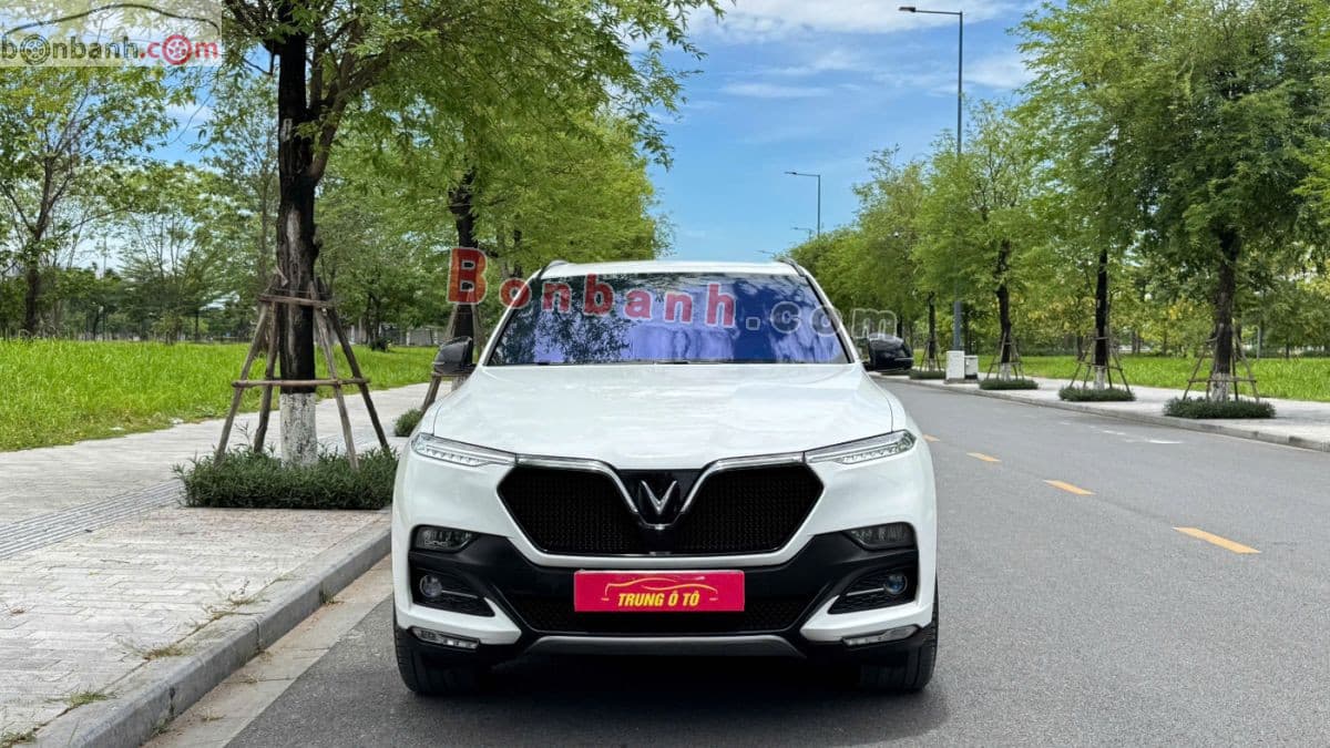 2019 VinFast Lux SA 2.0 Plus 2.0 AT