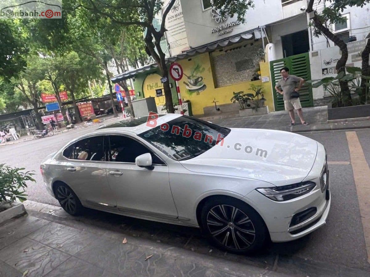 2023 Volvo S90 Ultimate LWB B6 AWD - Image 1