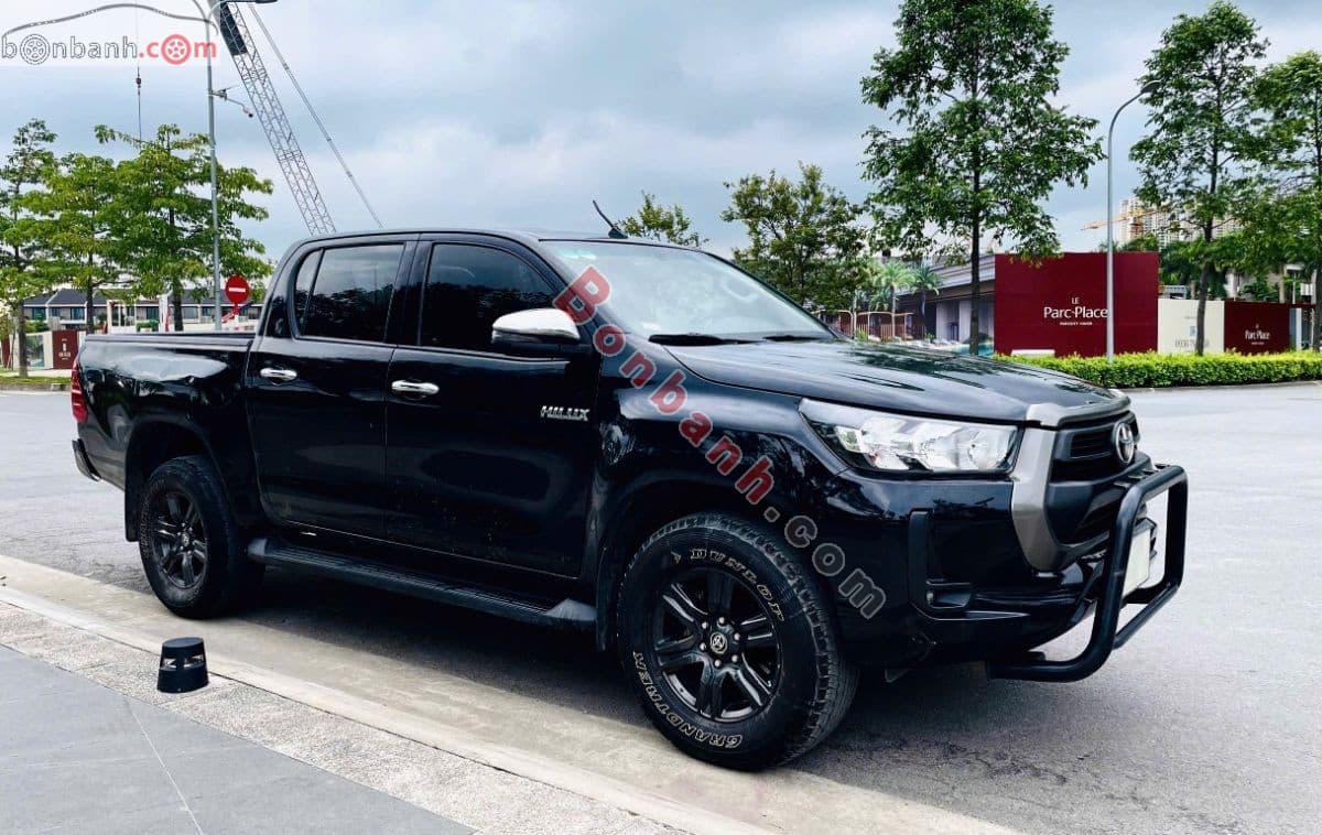 2021 Toyota Hilux 2.4L 4x2 AT