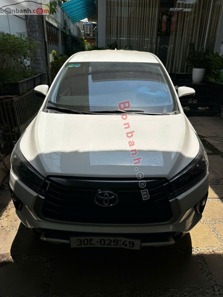 2024 Toyota Innova E 2.0 MT