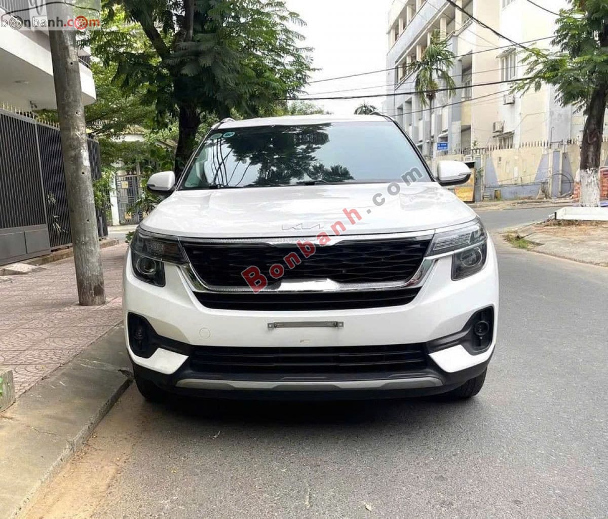 2023 Kia Seltos Luxury 1.4 AT - Image 1