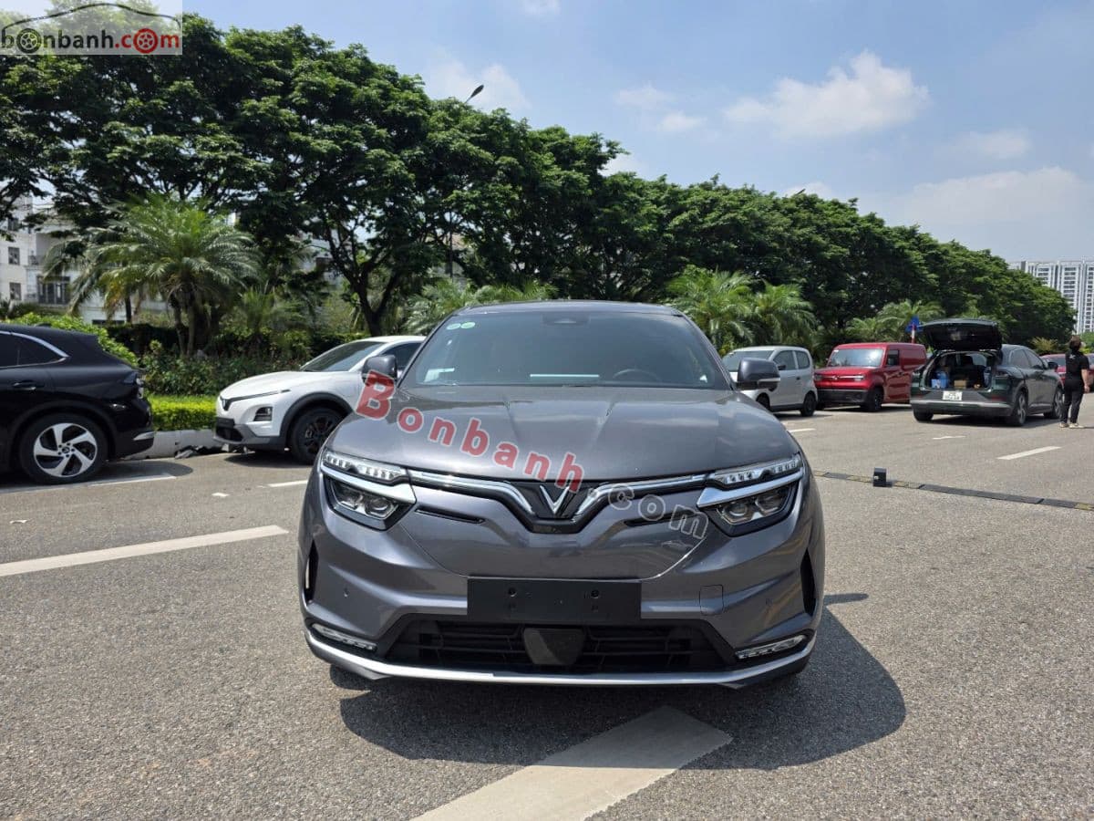 2022 VinFast VF8 Plus AWD