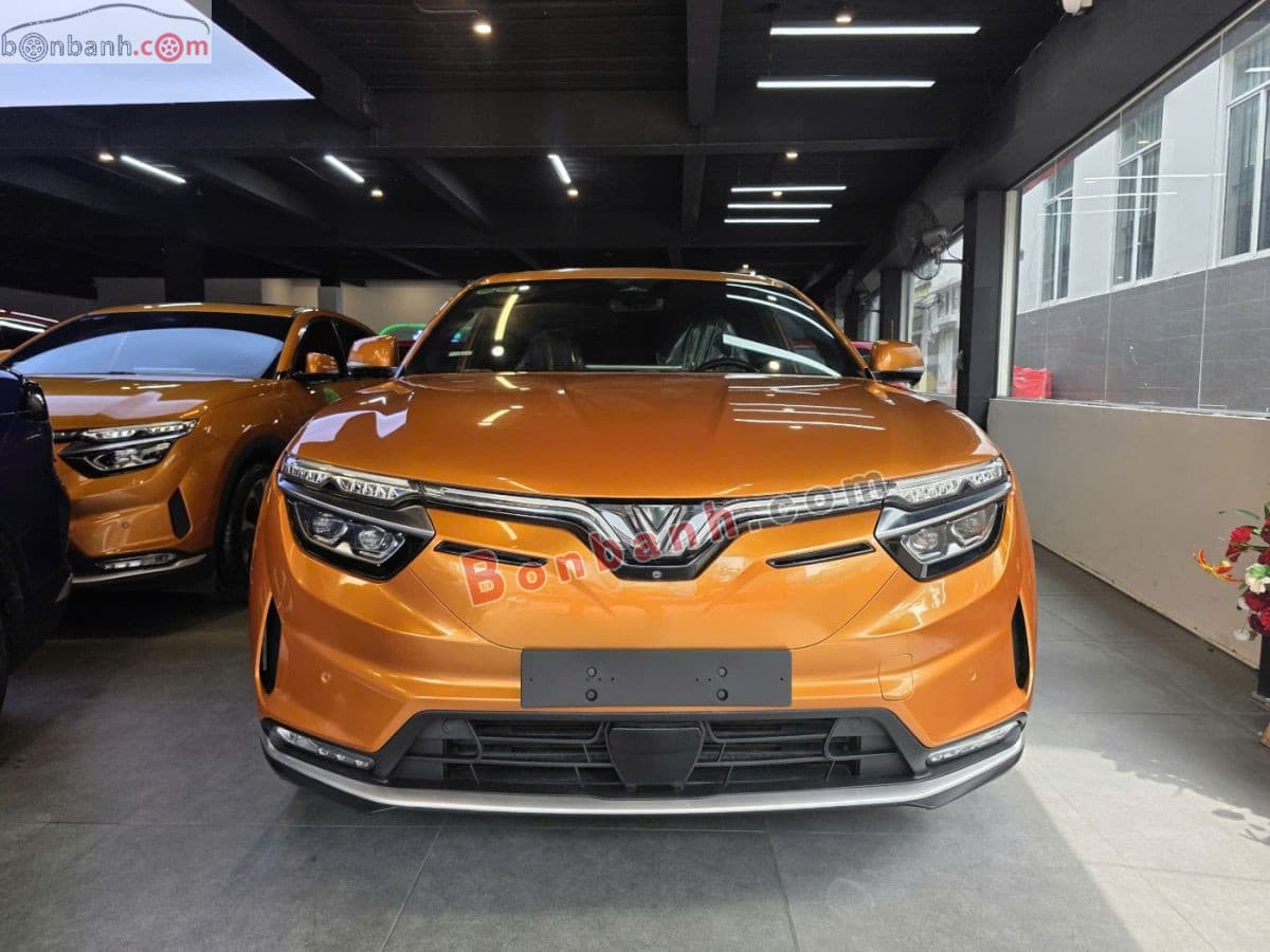 2022 VinFast VF8 Plus AWD