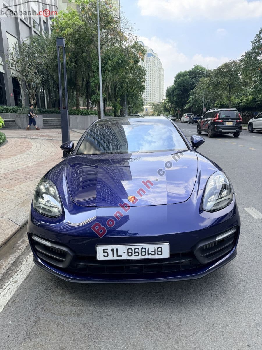 2020 Porsche Panamera 4 Executive
