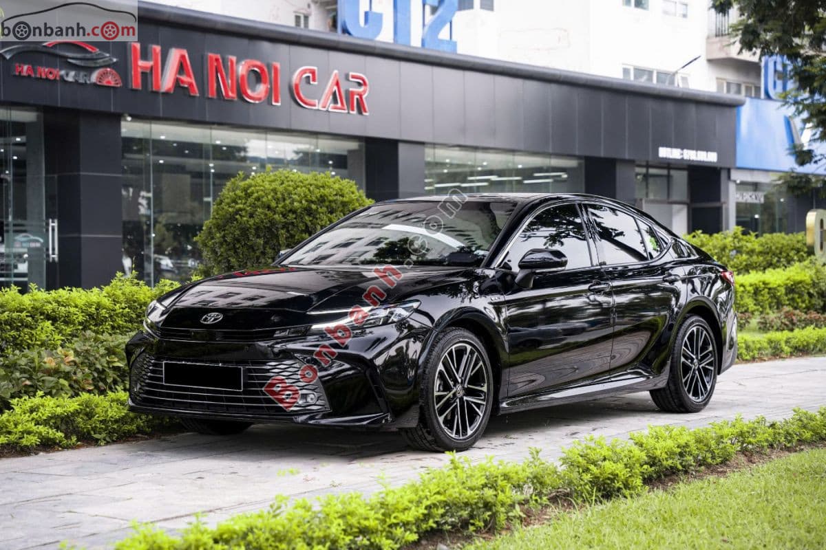 2025 Toyota Camry 2.5 HEV Top
