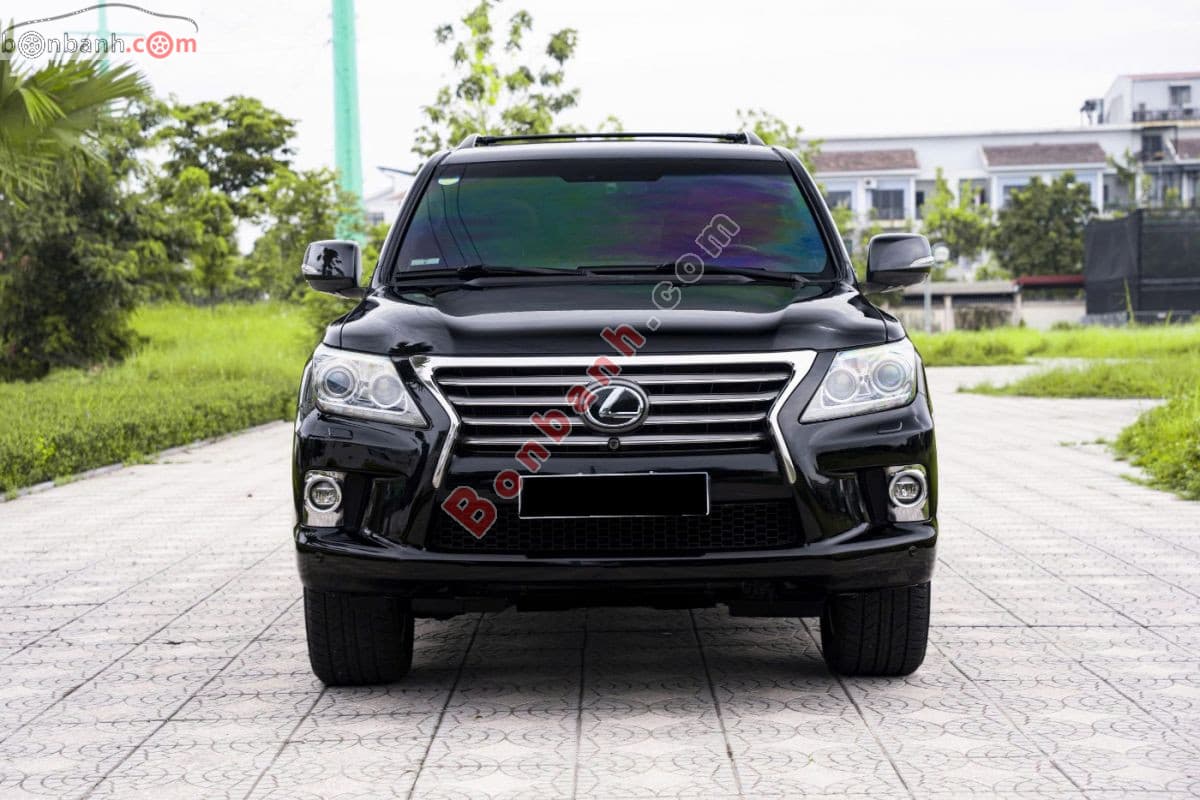 2014 Lexus LX 570