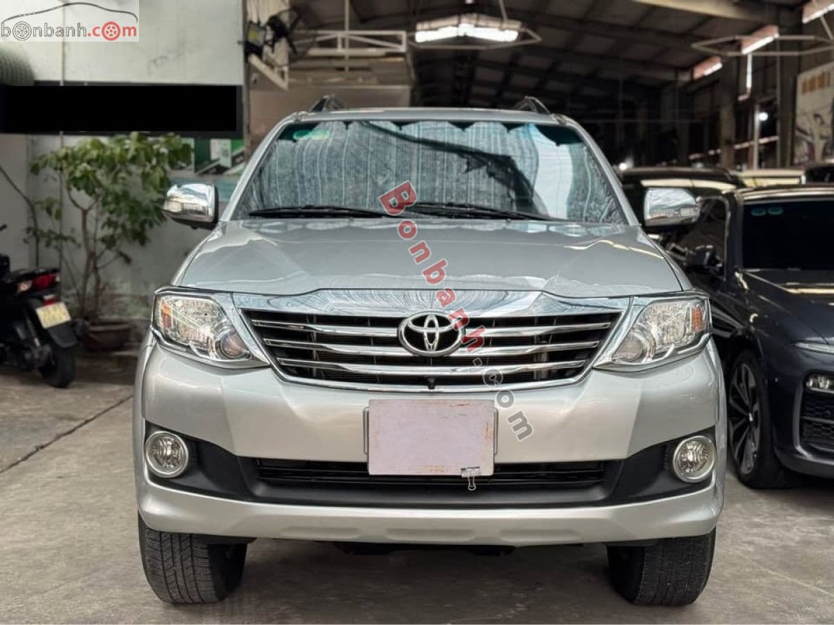 2014 Toyota Fortuner 2.7V 4x2 AT