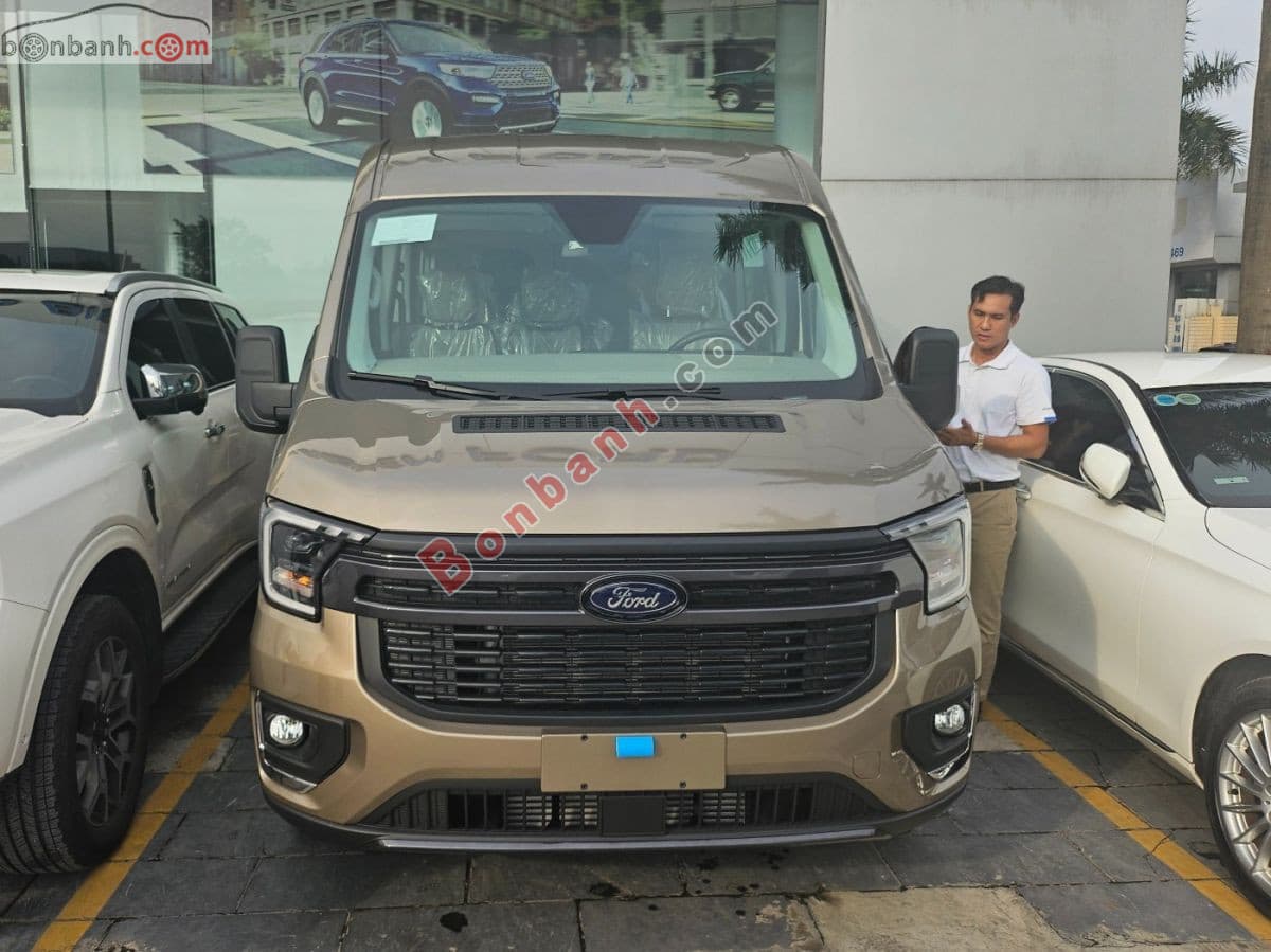 2026 Ford Transit Trend