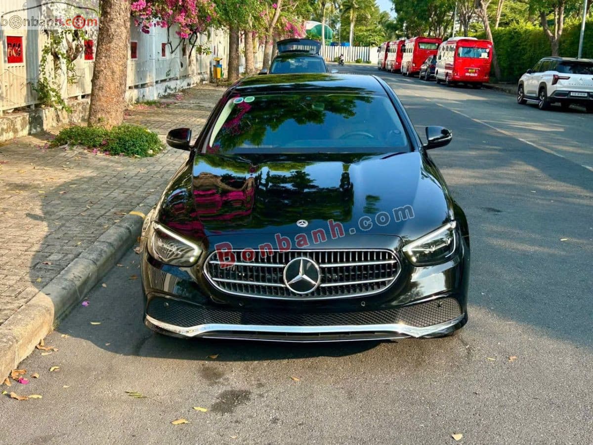 2022 Mercedes-Benz E class E180