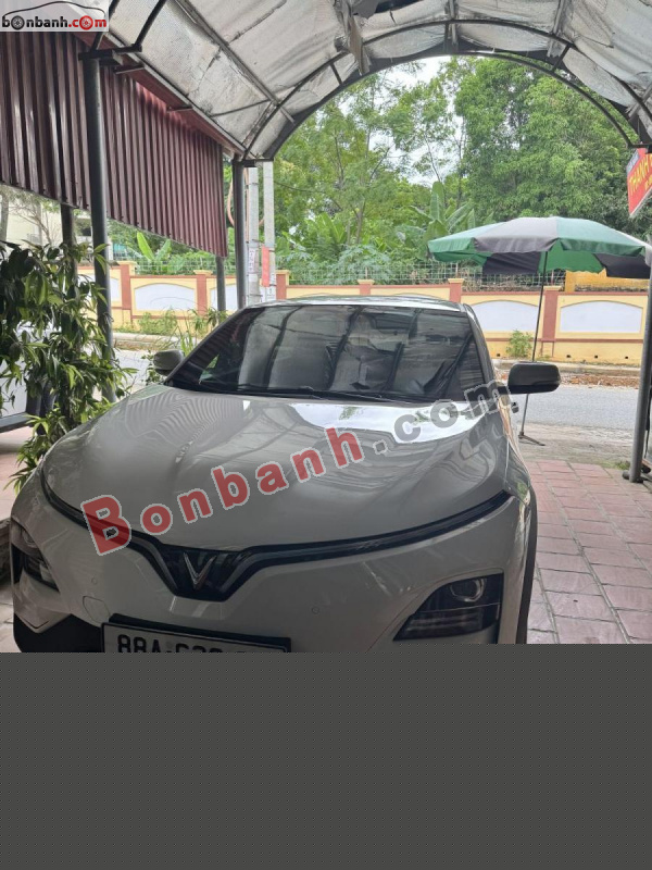2025 VinFast VF6 Eco