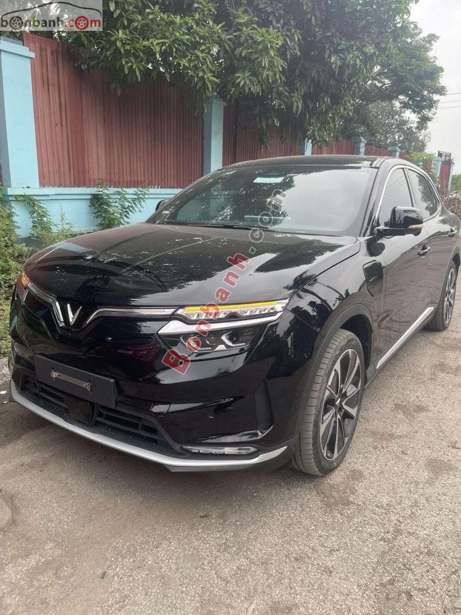 2022 VinFast VF8 Plus AWD