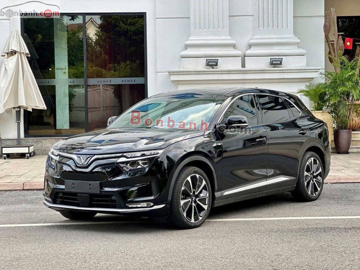 2022 VinFast VF8 Plus AWD