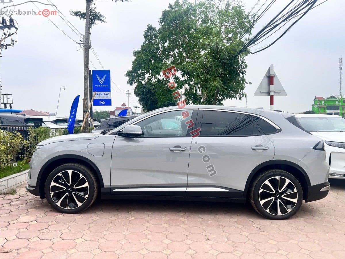 2023 VinFast VF8 Plus AWD