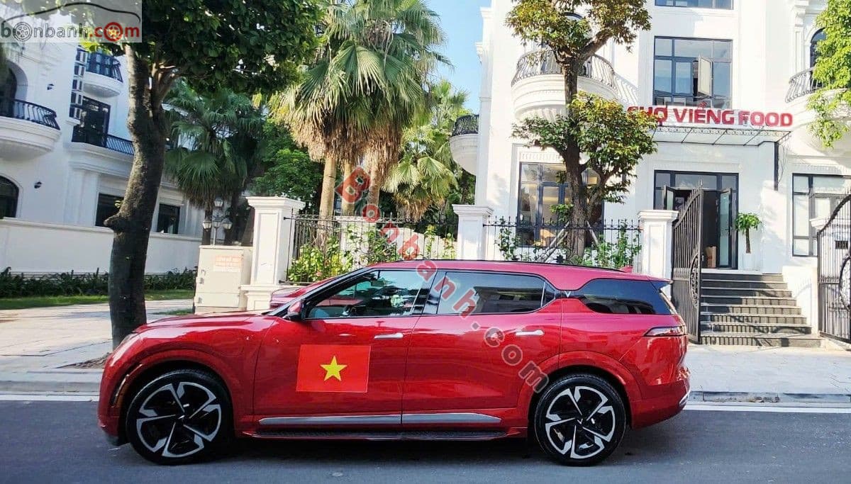 2025 VinFast VF9 Plus 7S