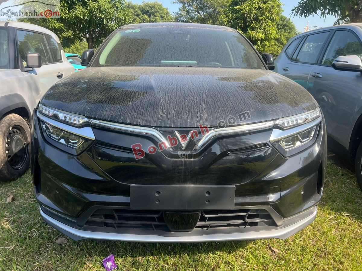 2023 VinFast VF8 Eco AWD