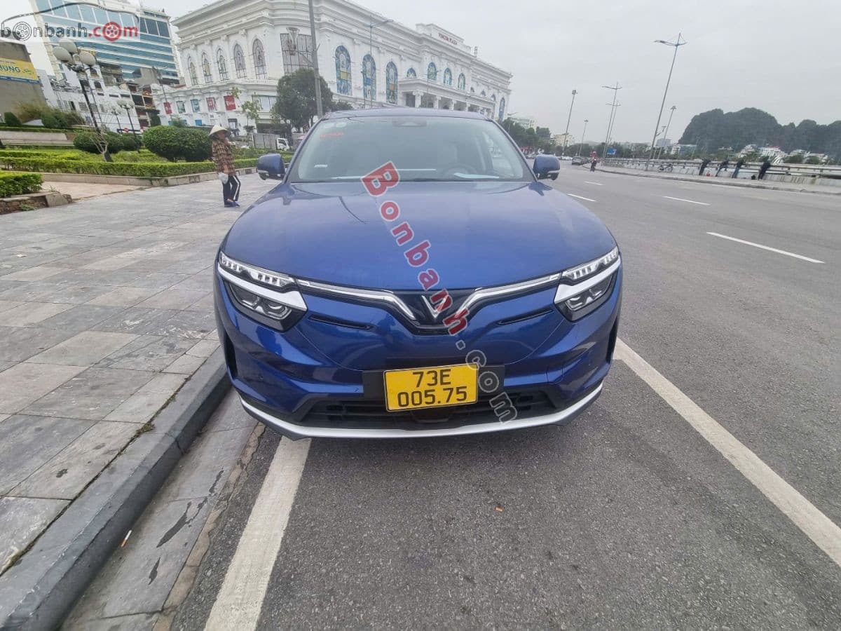 2023 VinFast VF8 Plus AWD