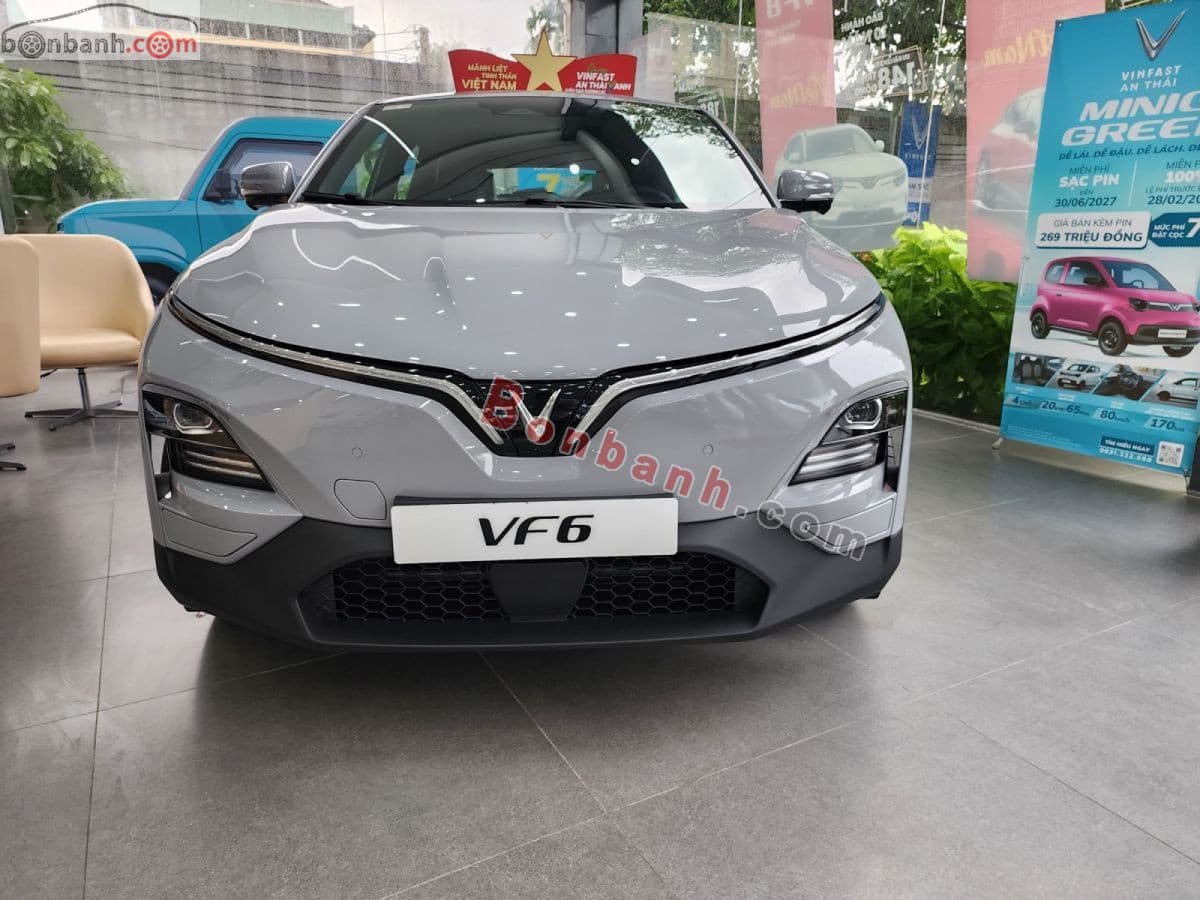 2026 VinFast VF6 Plus - Image 1