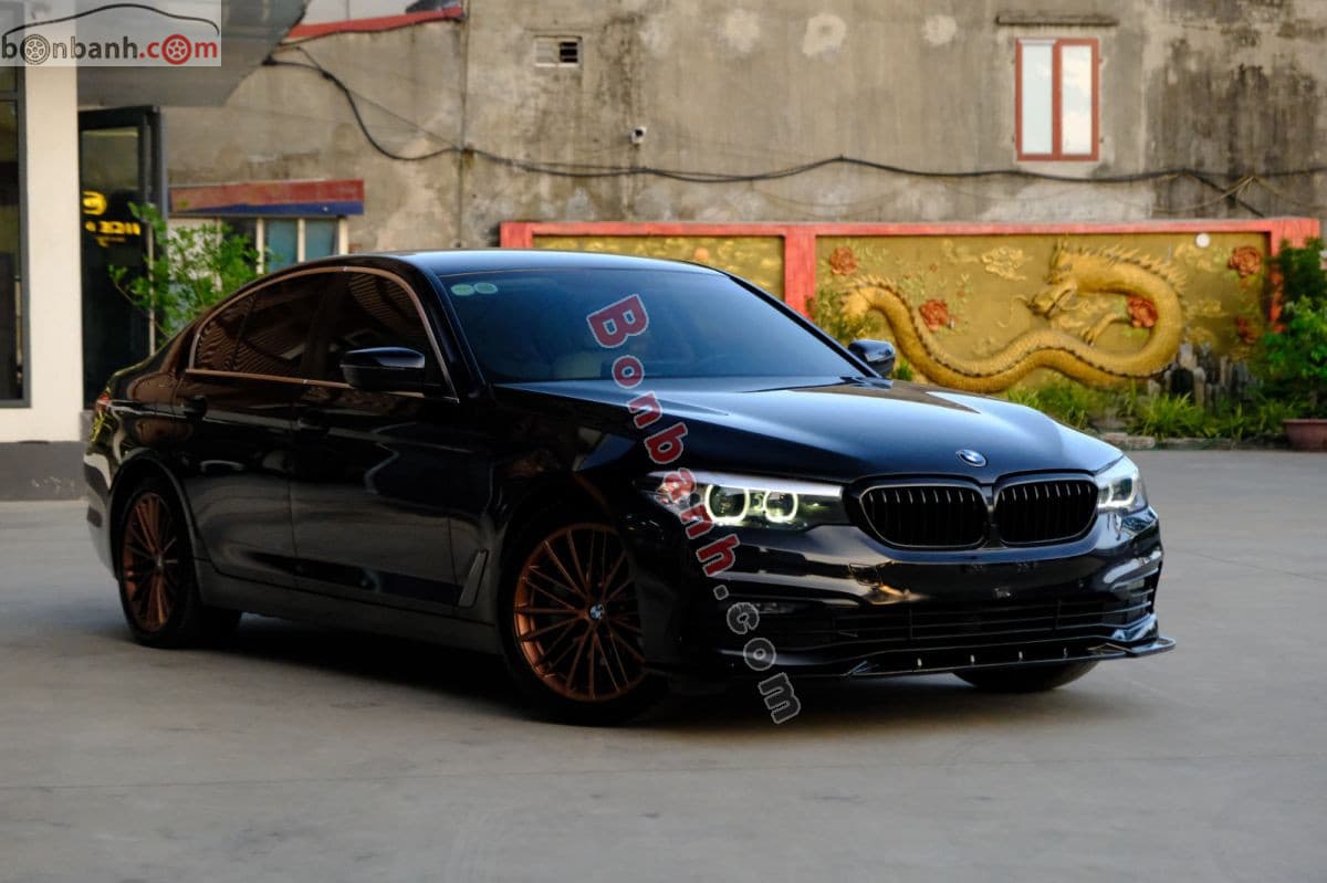 2018 BMW 5 Series 520i