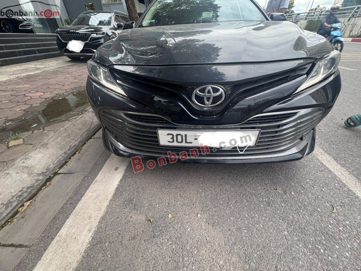2020 Toyota Camry 2.0G