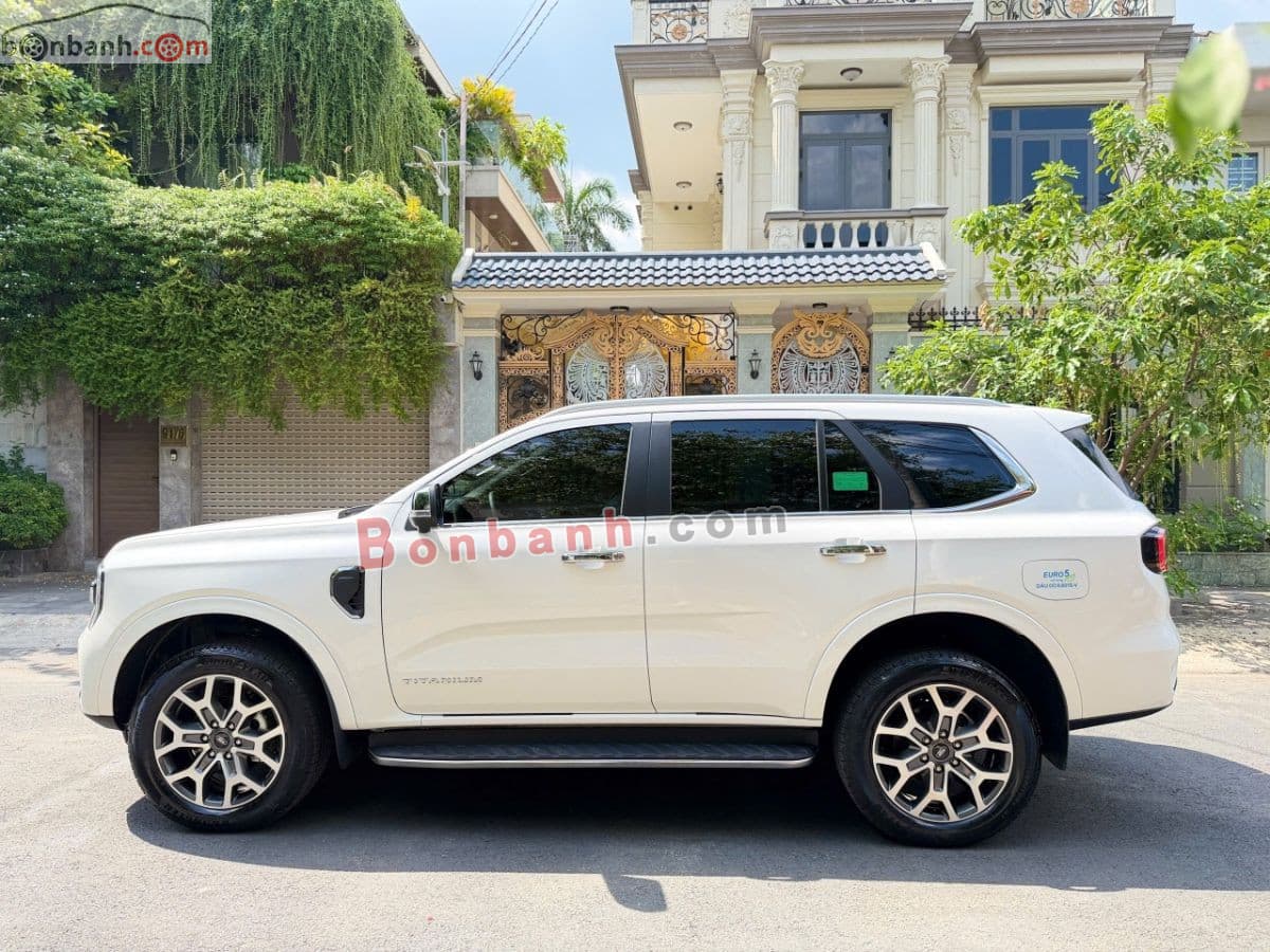 2025 Ford Everest Titanium Plus 2.0L 4x4 AT - ảnh nhỏ 2