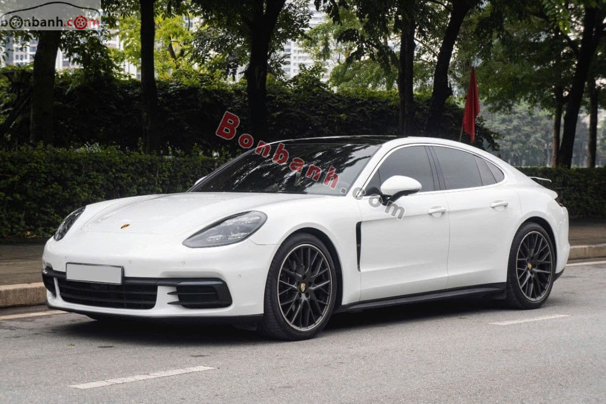 2018 Porsche Panamera 3.0 V6