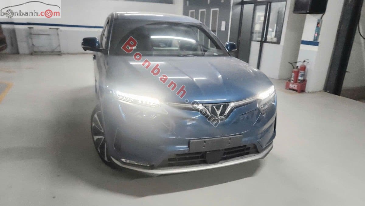 2023 VinFast VF8 Plus AWD