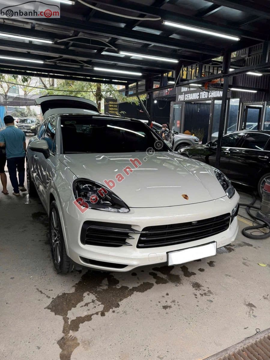 2022 Porsche Cayenne S Coupe