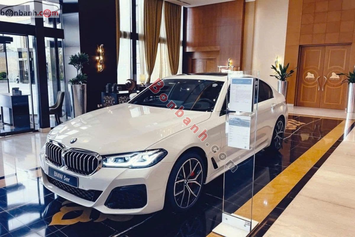 2022 BMW 5 Series 530i M Sport