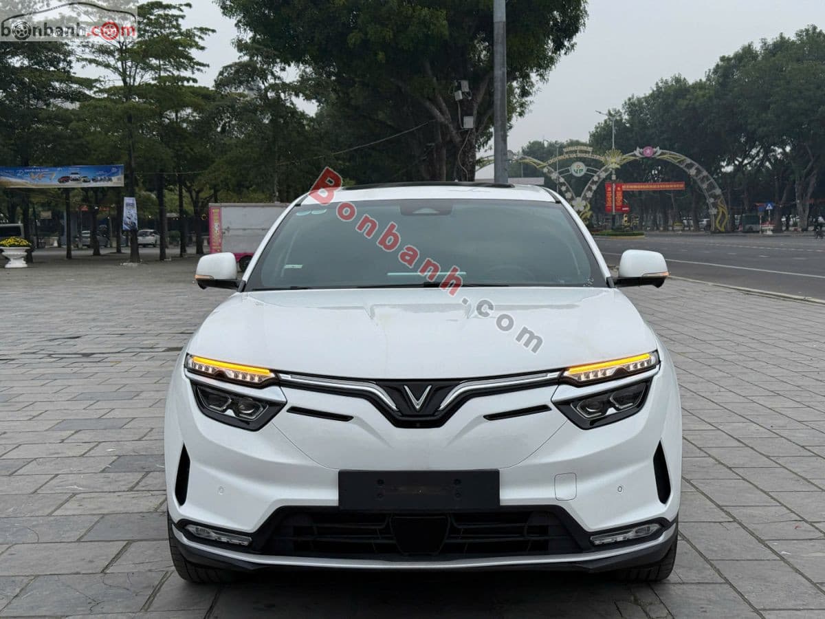 2024 VinFast VF8 Plus AWD