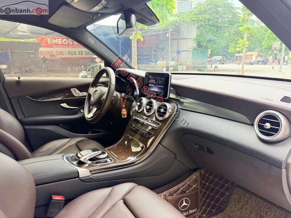 2019 Mercedes-Benz GLC 200 - ảnh nhỏ 6