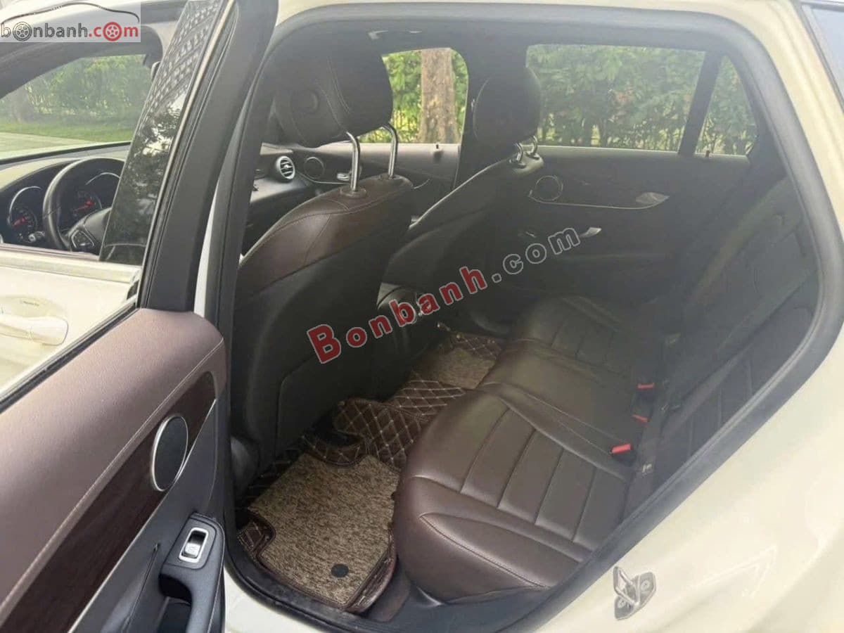 2019 Mercedes-Benz GLC 200 - ảnh nhỏ 8