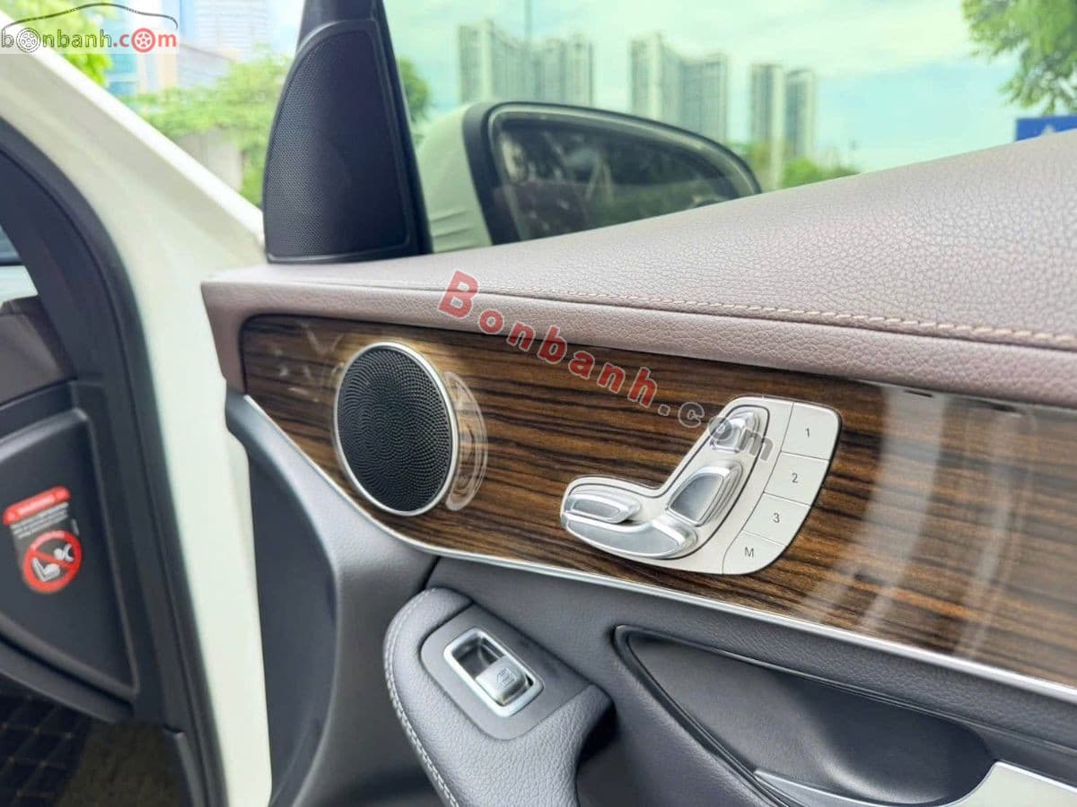 2019 Mercedes-Benz GLC 200 - ảnh nhỏ 10
