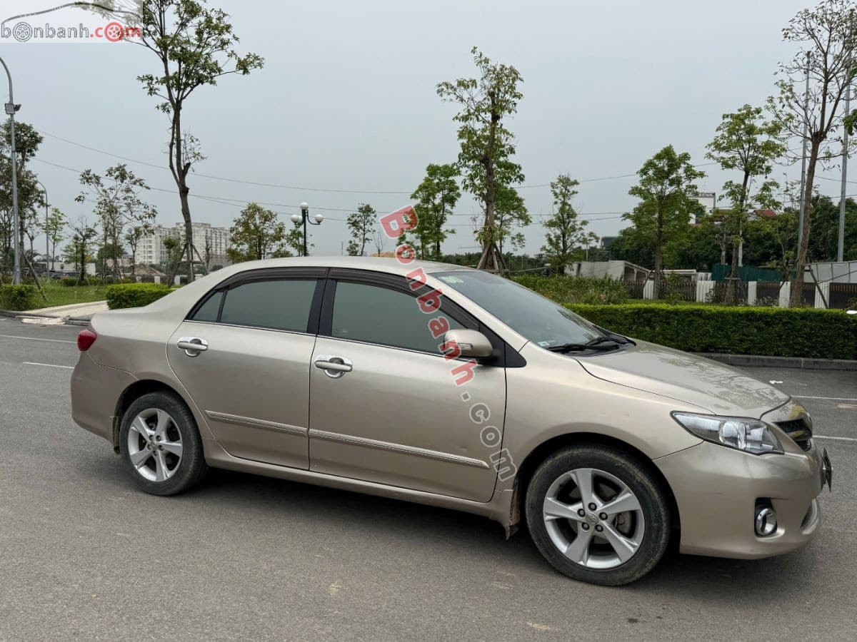 2014 Toyota Corolla altis 2.0V
