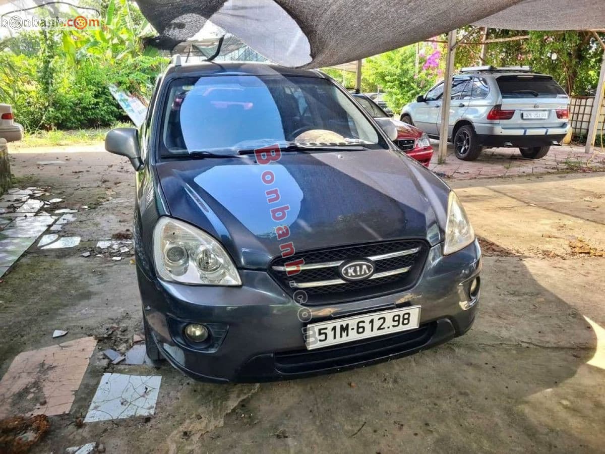 2010 Kia Carens EX 2.0 MT