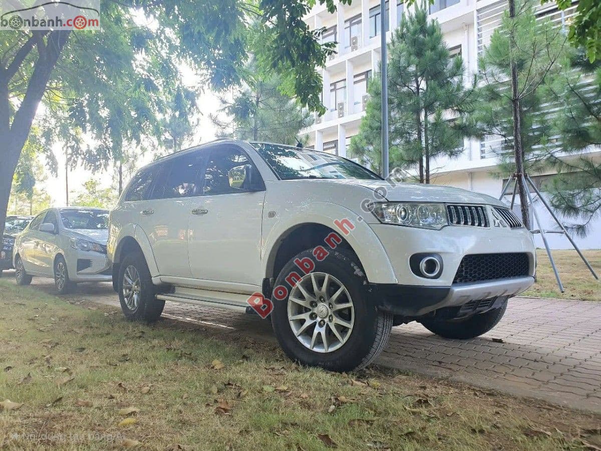 2013 Mitsubishi Pajero Sport D 4x4 MT